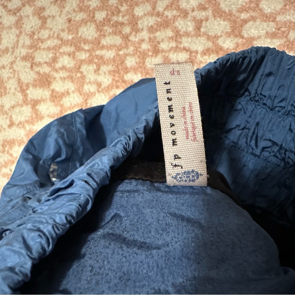 Way Home Shorts - Picture 2 of 4